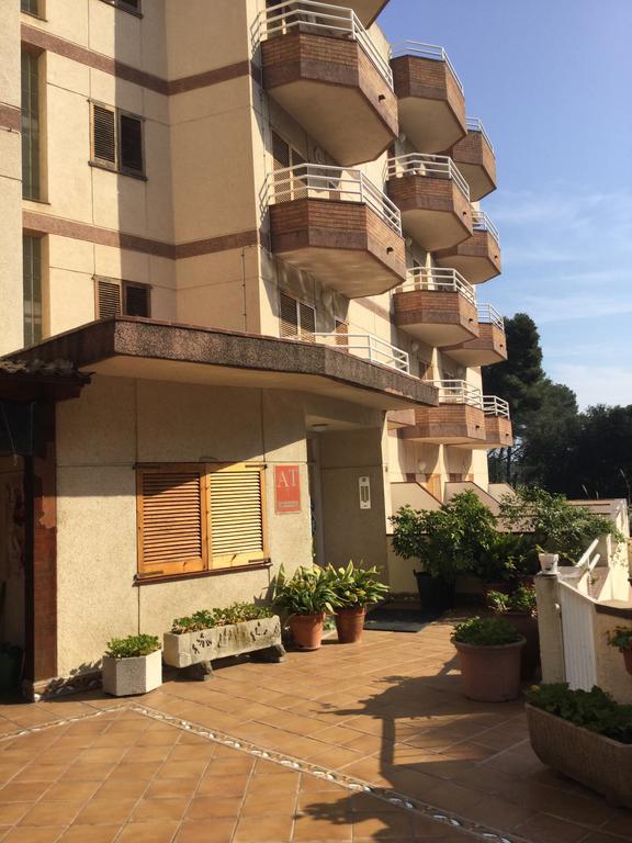 Apartamentos Eva Costa Brava Εξωτερικό φωτογραφία